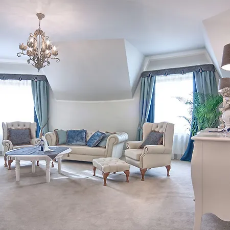 Dolina Charlotty Resort&spa