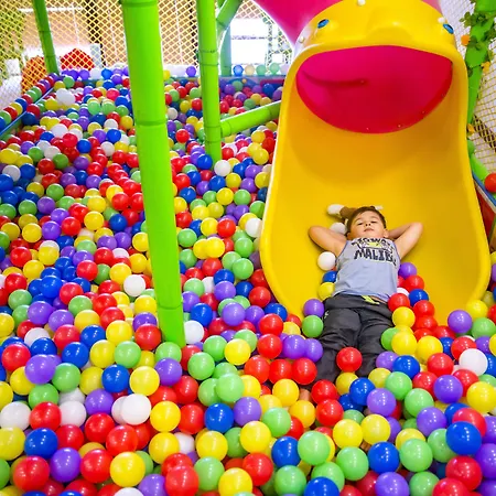 Курортный комплекс Dolina Charlotty Resort&spa