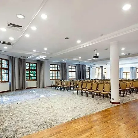 Dolina Charlotty Resort&spa 리조트 4*